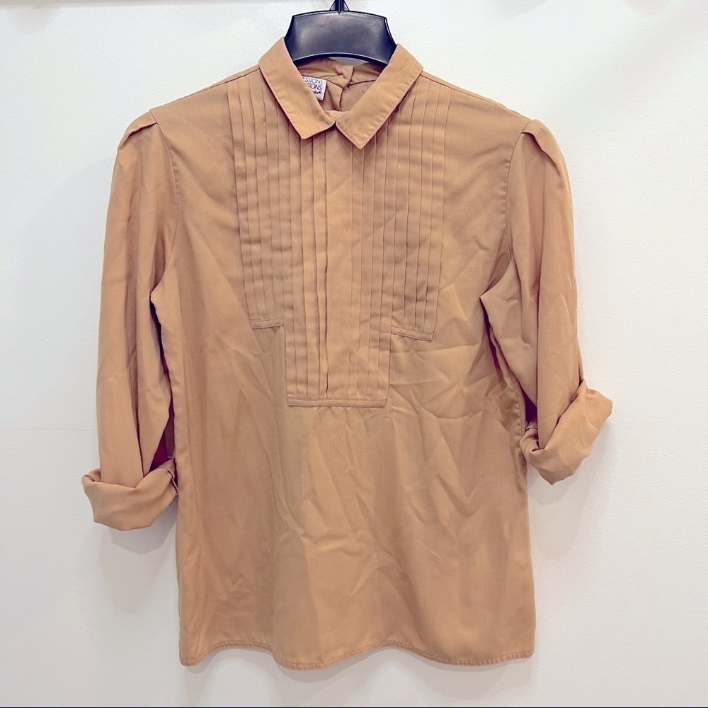 Vintage Women’s Pleated Blouse